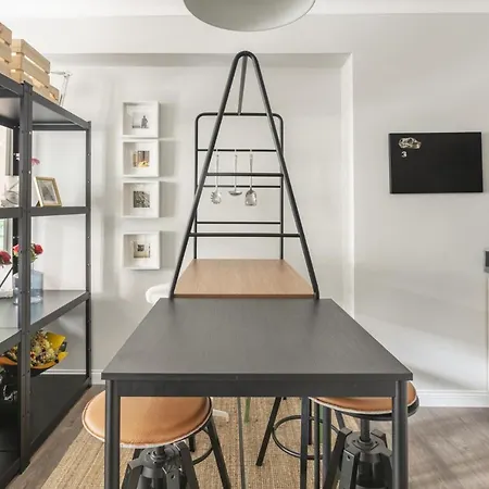 Central And Refreshing Flat In Beyoglu *